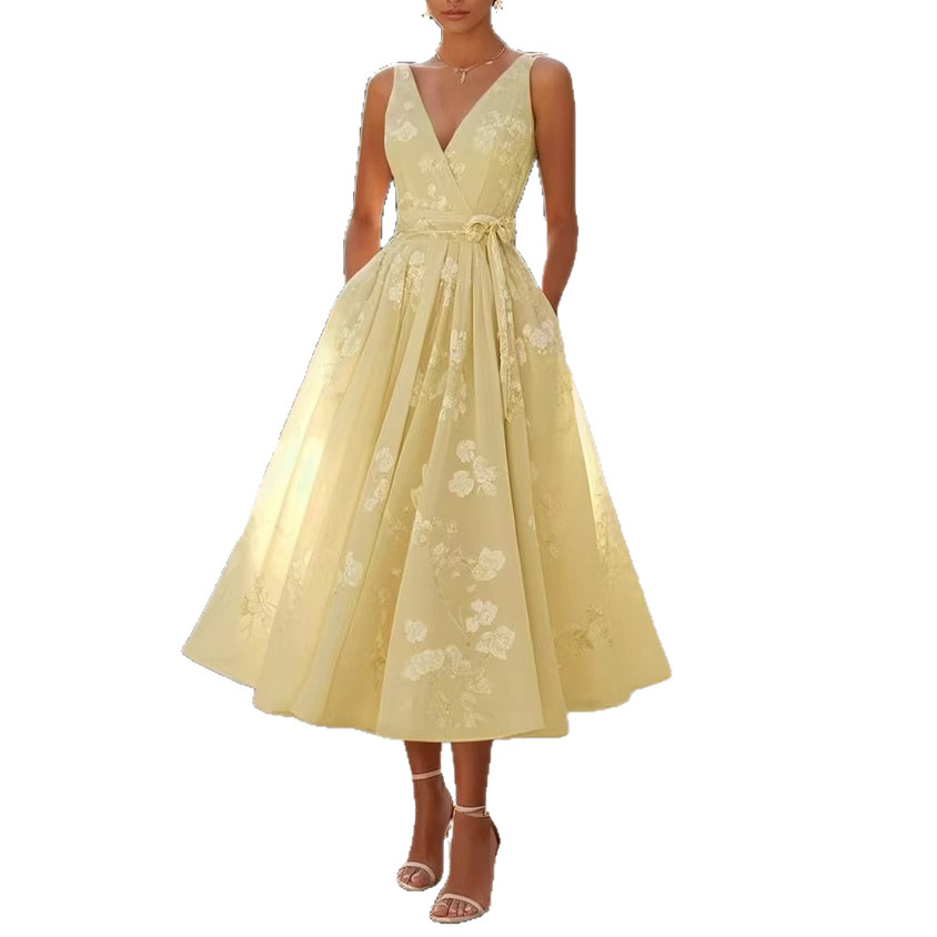 Sleeveless V-Neck Digital Print Dress for Evening Parties