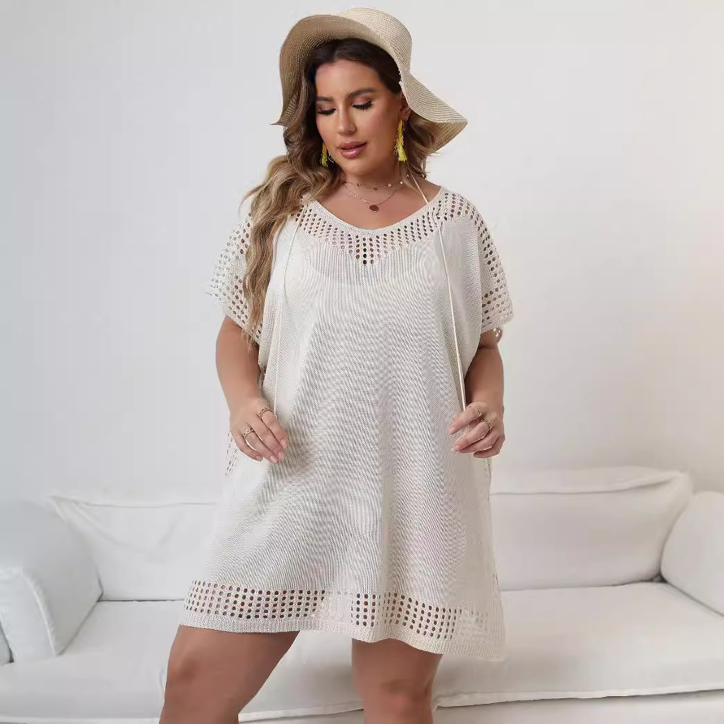 Women's Plus Size Hollow Out Spliced Knit V-Neck Loose Beach Bikini Cover-Up