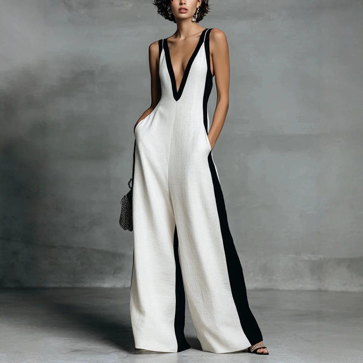 Women's Black and White Cotton-Linen Colorblock Spaghetti Strap Jumpsuit