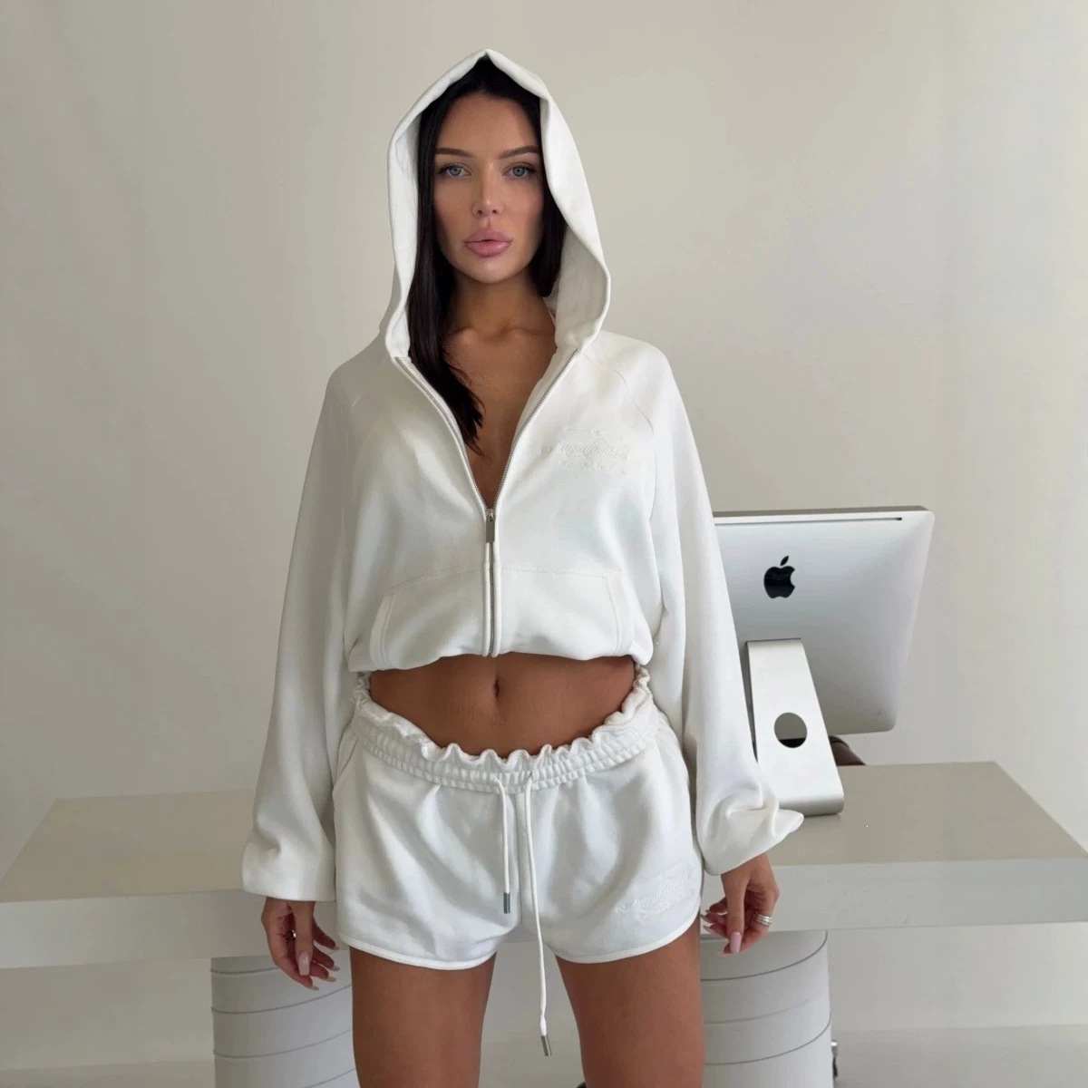 Women's Hooded Zip Cropped Hoodie and High-Waisted Shorts Set with Contrast Trim