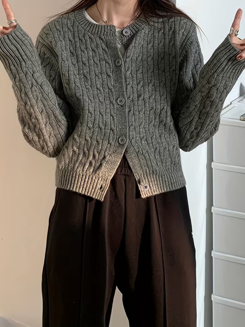 Cable-Knit Cropped Cardigan Sweater for Women Crew Neck Long Sleeve