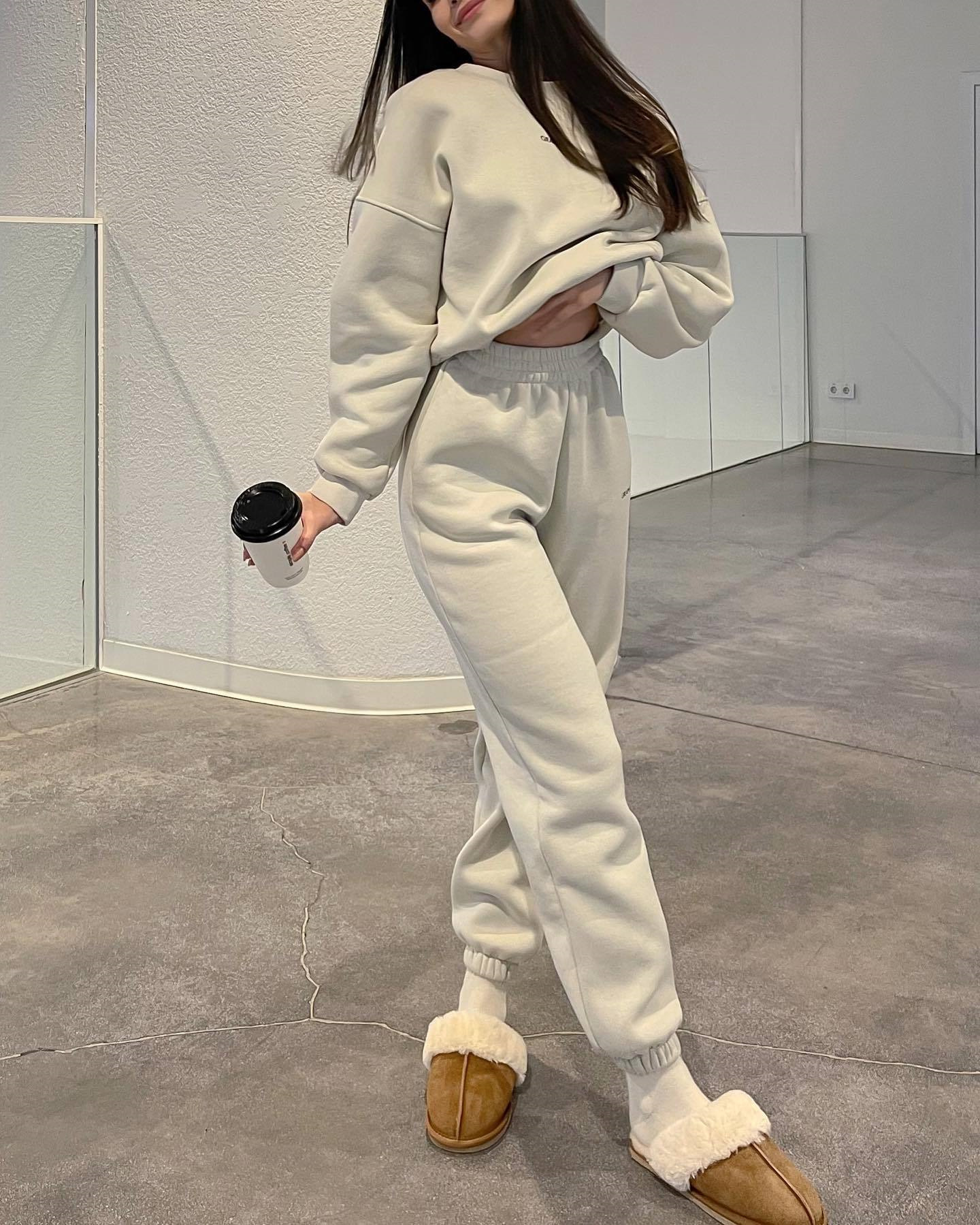 Women's Casual Sweatshirt and Pants Two-Piece Set