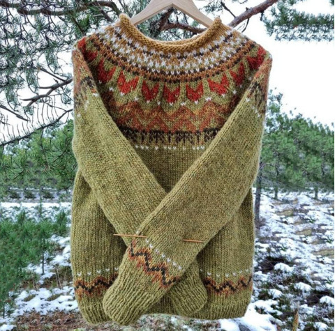 Women's Mystic Ancient Tribal Print Crewneck Sweatshirt
