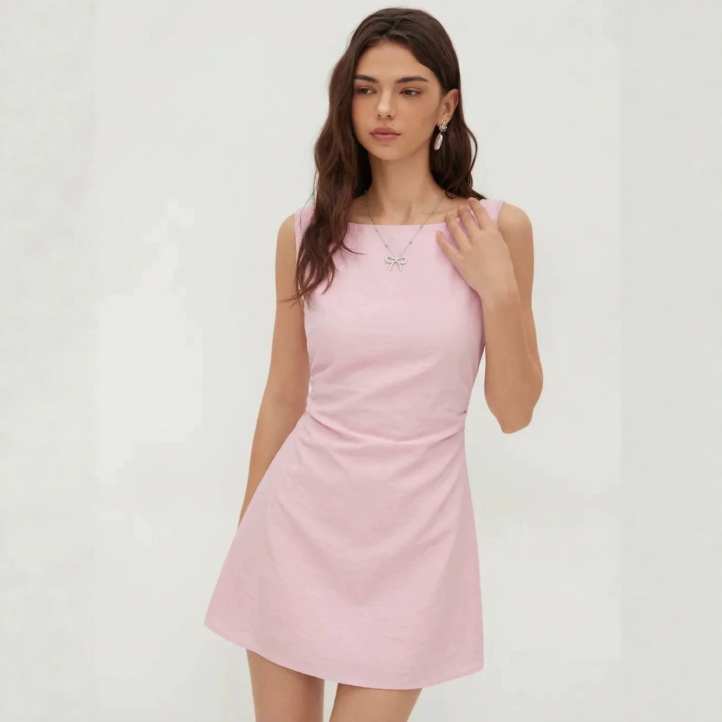 Women's Sleeveless Open-Back Bow A-Line Mini Dress