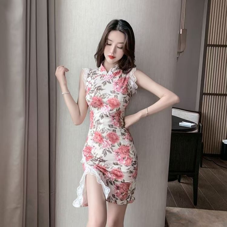 Chinese-Style Floral Print Cheongsam Dress with Waist and Slit