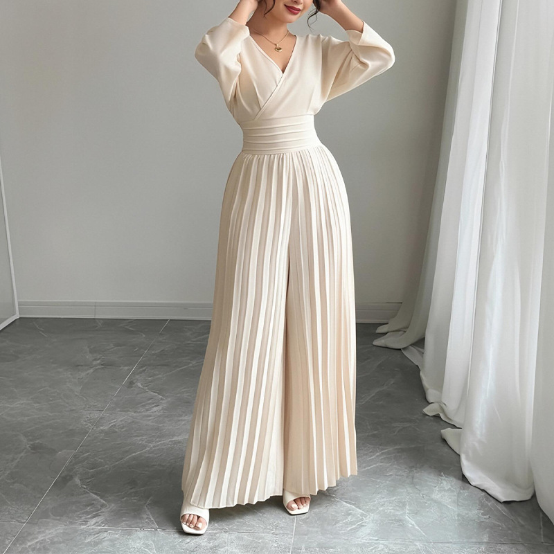 Women's Elegant Solid Color Waist-Cinched Pleated Wide-Leg Jumpsuit