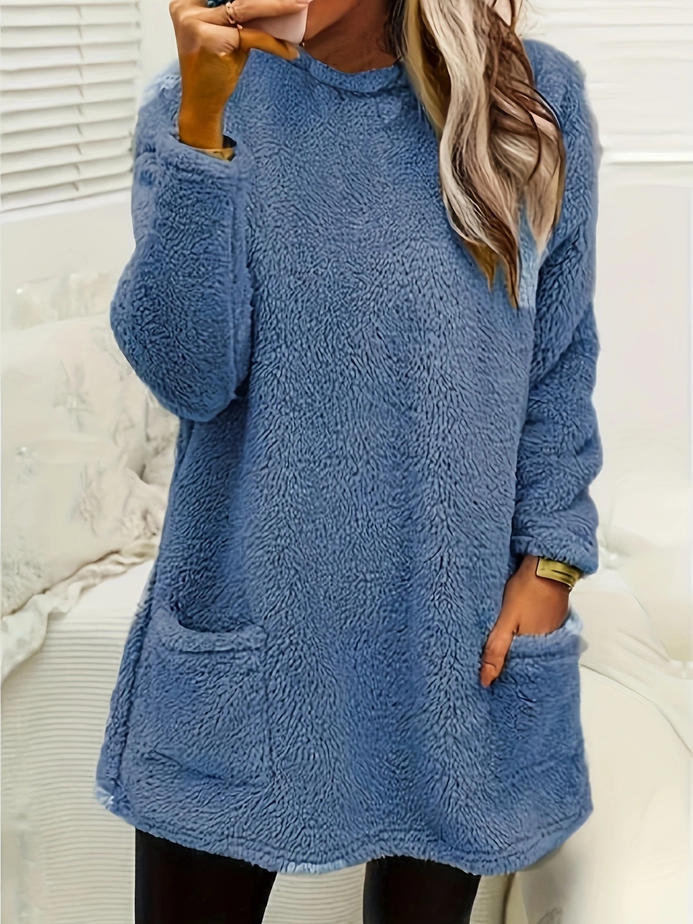 Women's Fleece Pullover Sweatshirt Long Sleeve Crew Neck Loose Fit with Pocket