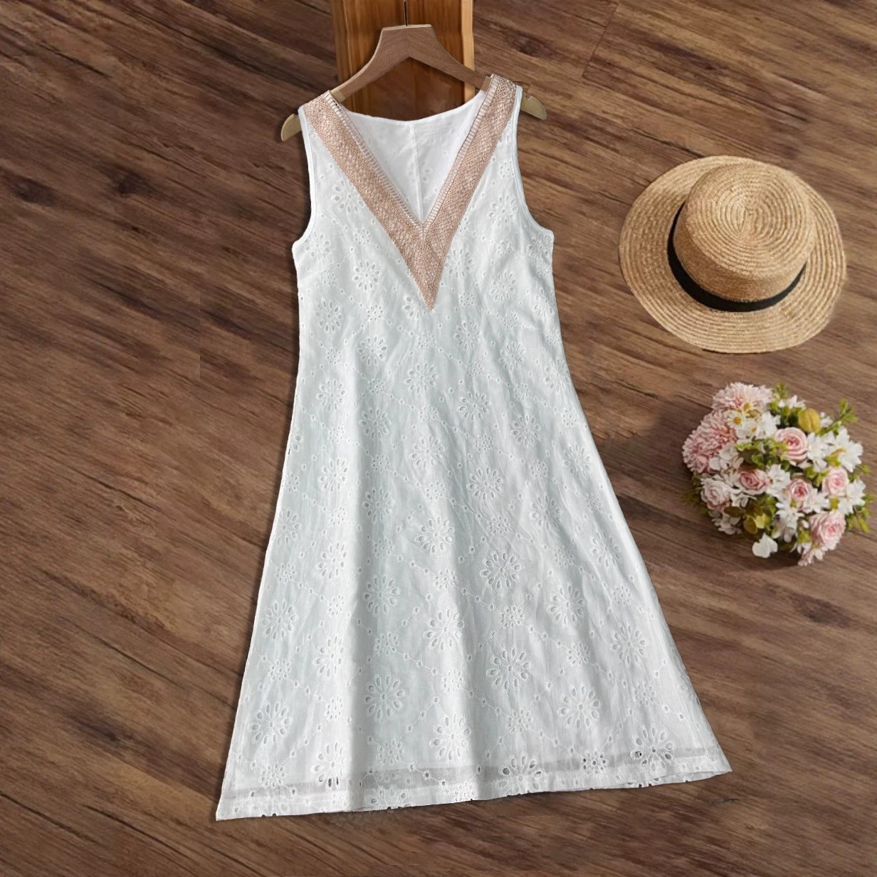 White Lace Short Sleeve Hollow Out Casual Dress