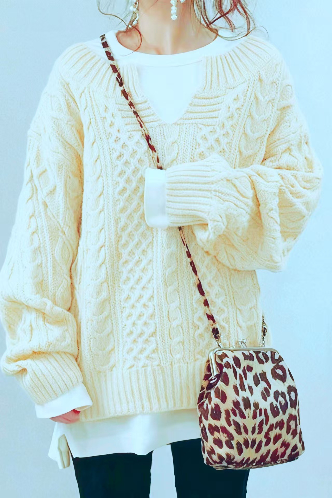Cable-Knit Loose-Fit V-Neck Women's Sweater