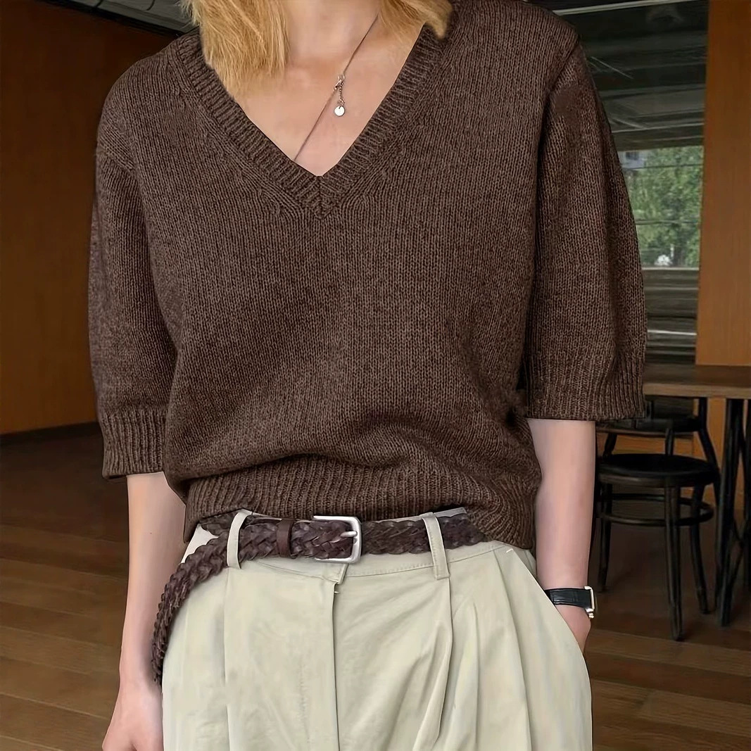 Women's Elegant V-Neck Knit Short-Sleeve Top