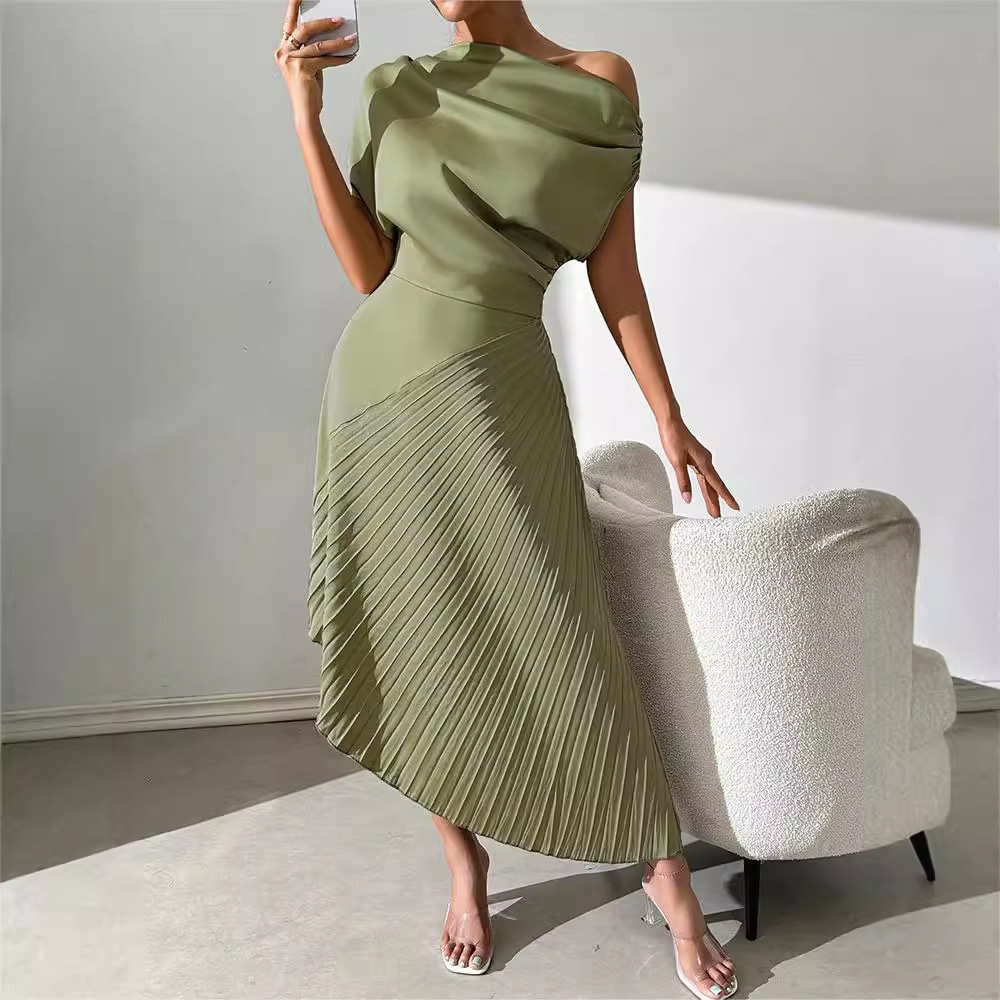 Elegant One-Shoulder Ruched Bodycon Dress with Asymmetrical Hem