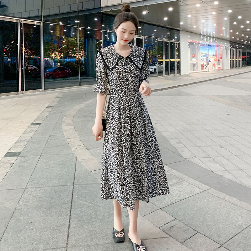 Floral A-Line Midi Dress with French Sailor Collar and Cinched Waist
