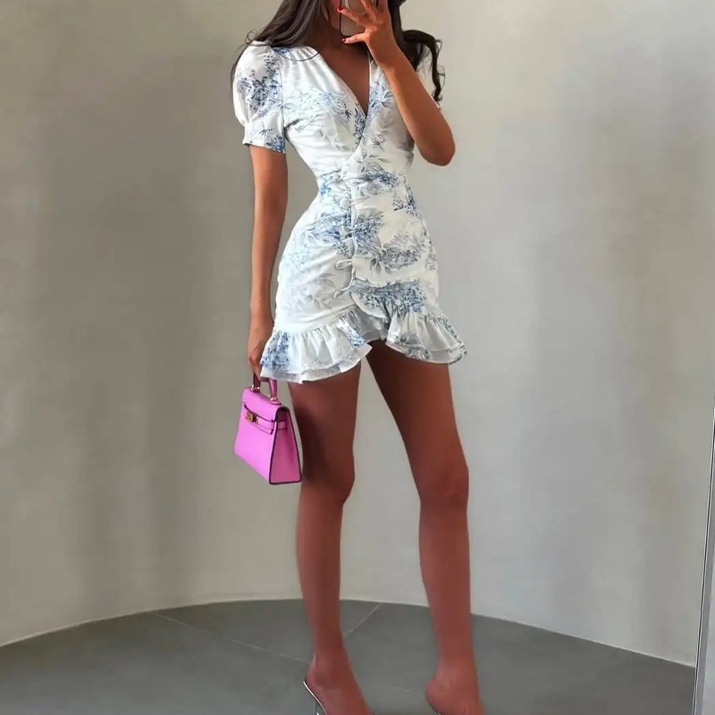 Elegant Ruffled Floral Bodycon Dress