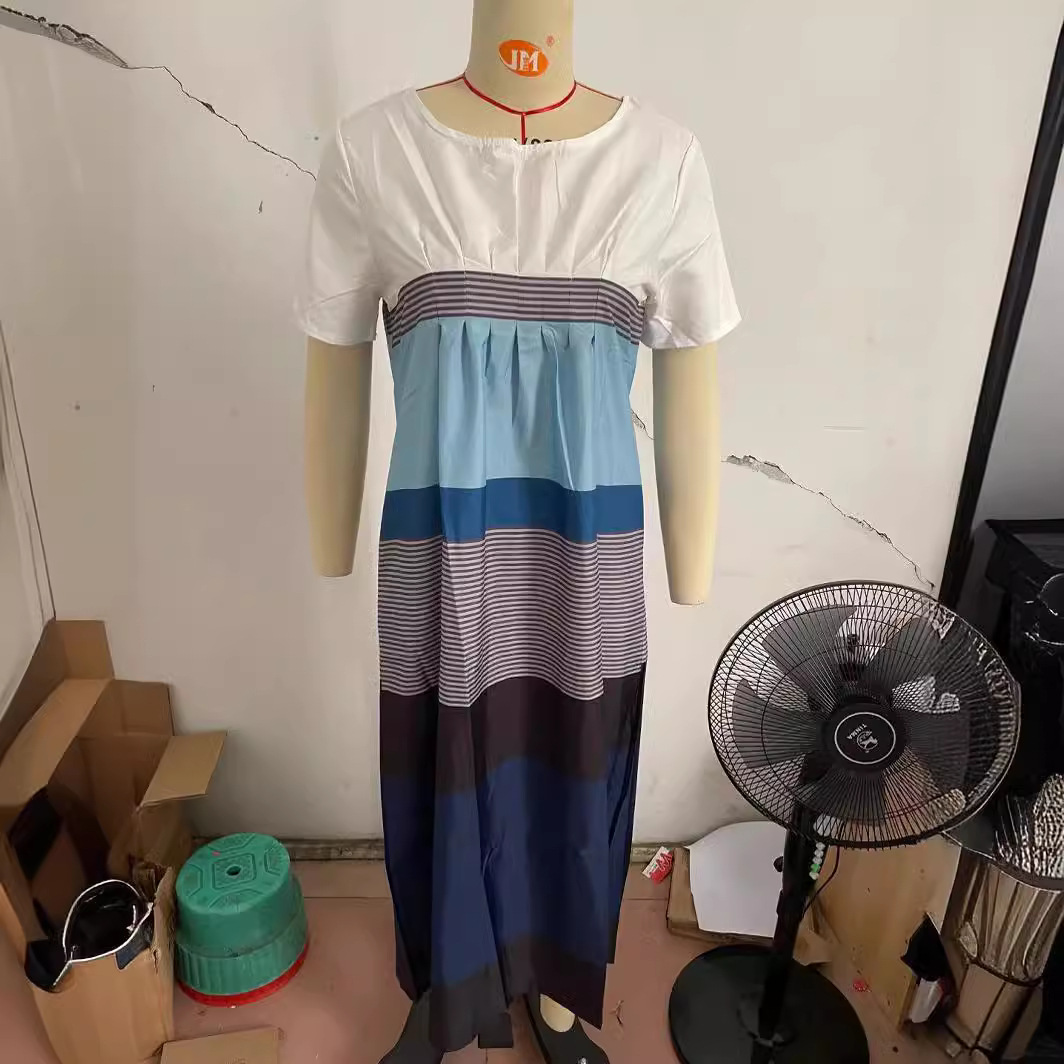 Women's Digital Print Crew Neck Short Sleeve Pleated Maxi Dress