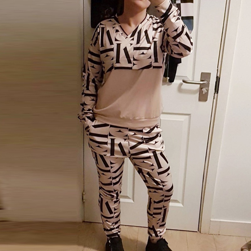Women's Printed Long-Sleeve Top & Wide-Leg Pants Set