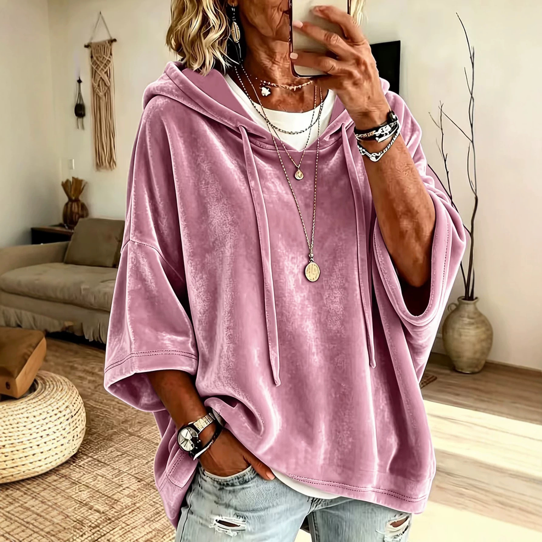 Women's Solid Velvet Hooded Sweatshirt Pullover