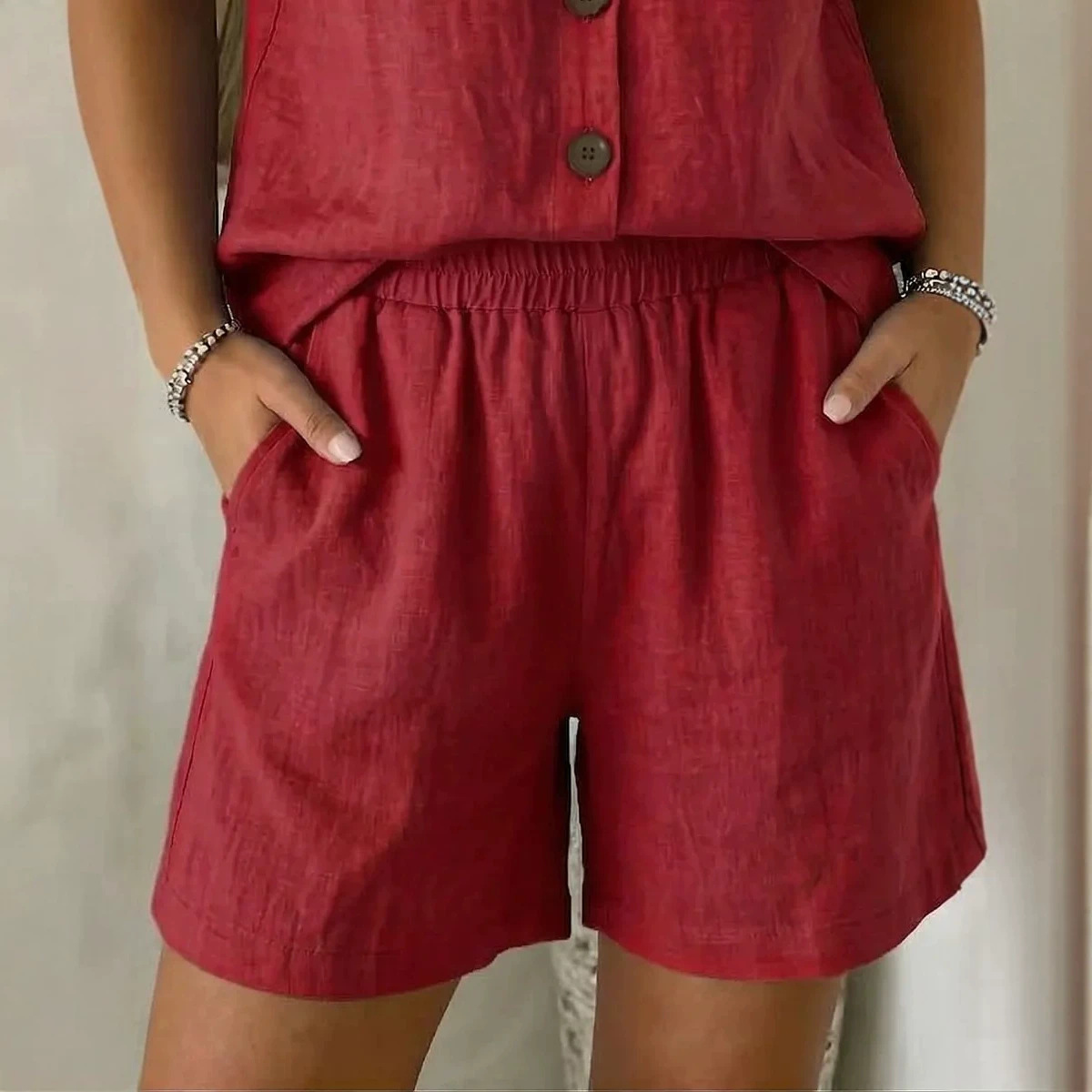 Women's Solid Color Cotton-Linen Casual Shorts with Pockets