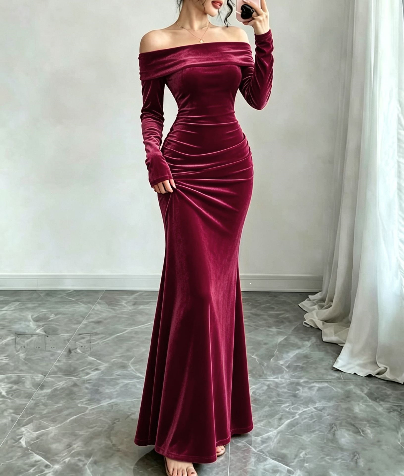 Elegant Velvet Off-Shoulder Bodycon Long Sleeve Dress