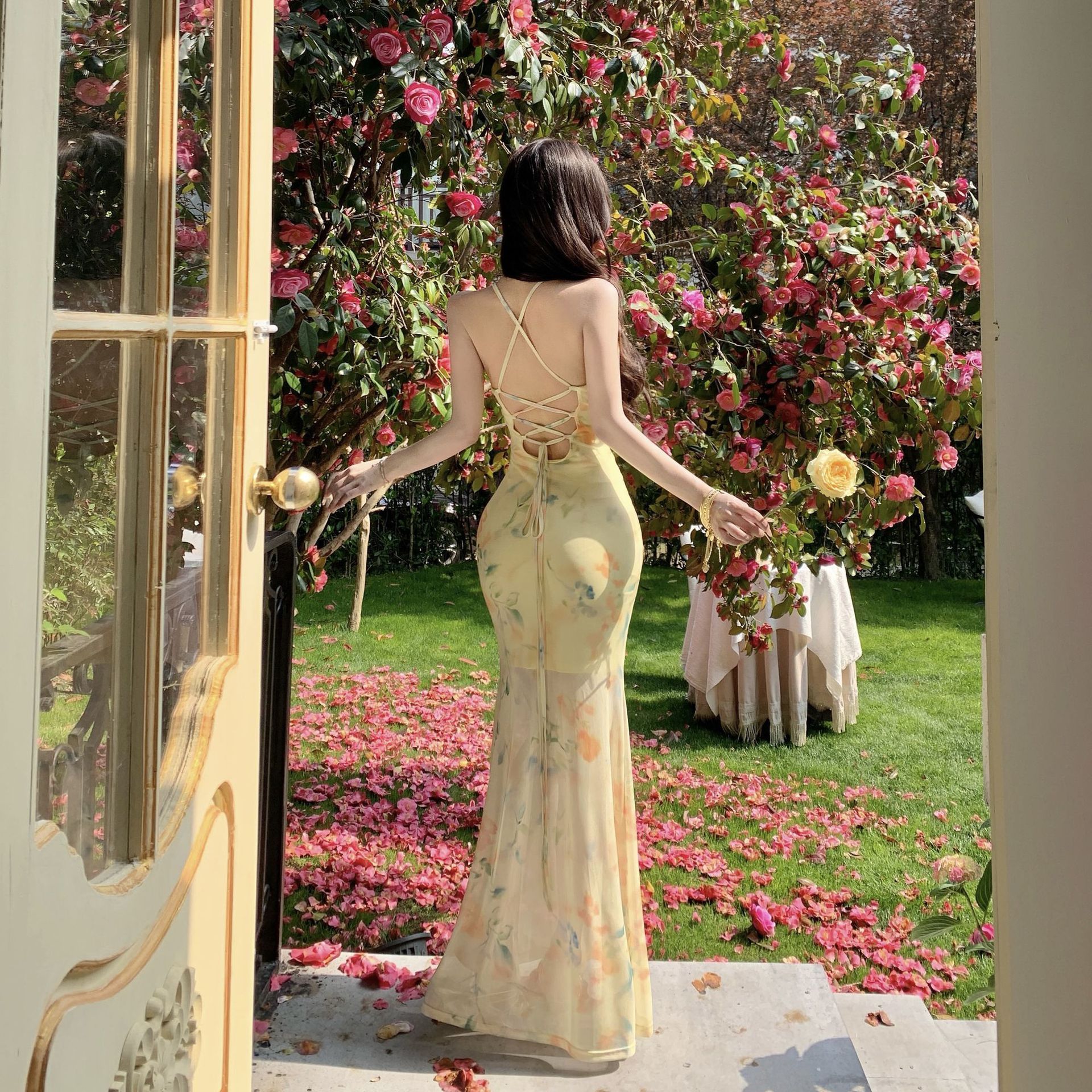 French Yellow Floral Cami Dress Slim Fit Mermaid Midi