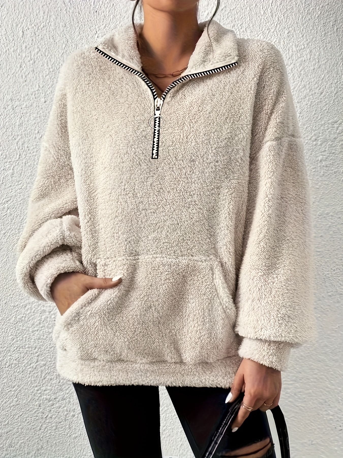 Fleece-Lined Zip-Up Hoodie for Women with Stand Collar and Pockets