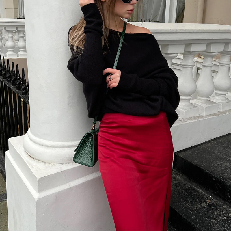 Solid Crewneck Long-Sleeve Knit Pullover Sweater with Ruched Detail