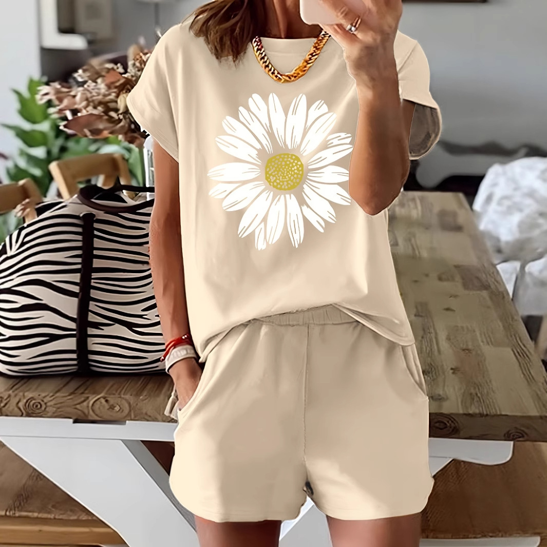 Women's Summer Sunflower Print T-Shirt and Shorts Set Casual Two-Piece Outfit