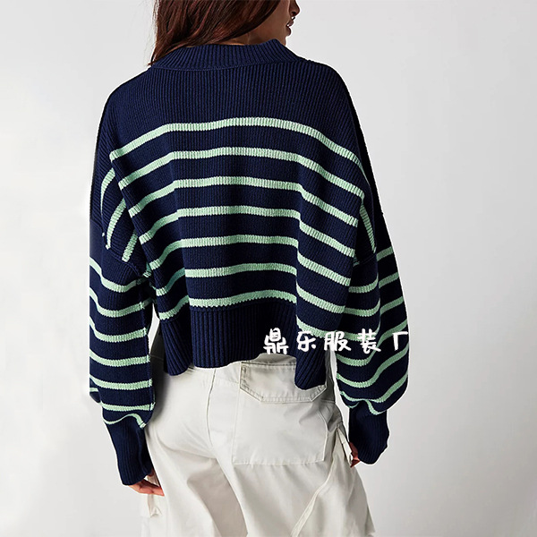 Women's Loose Crewneck Knit Pullover Sweater