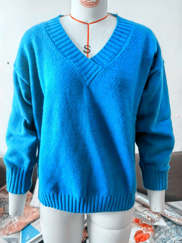 Women's Loose V-Neck Pullover Sweater Casual Knit Top