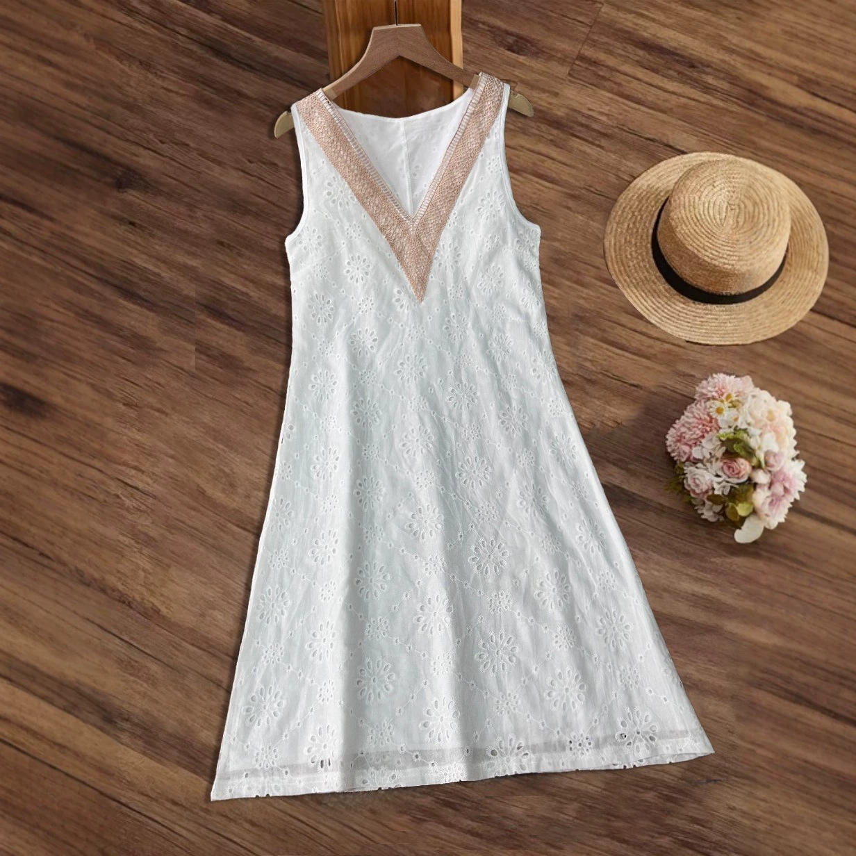 White Lace Short Sleeve Hollow Out Casual Dress
