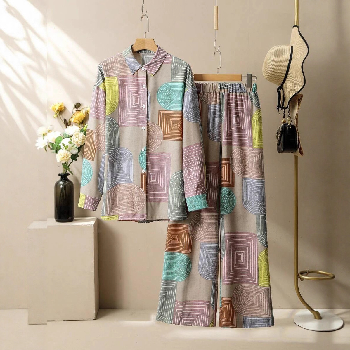 Printed Long Sleeve Top and Pants Set