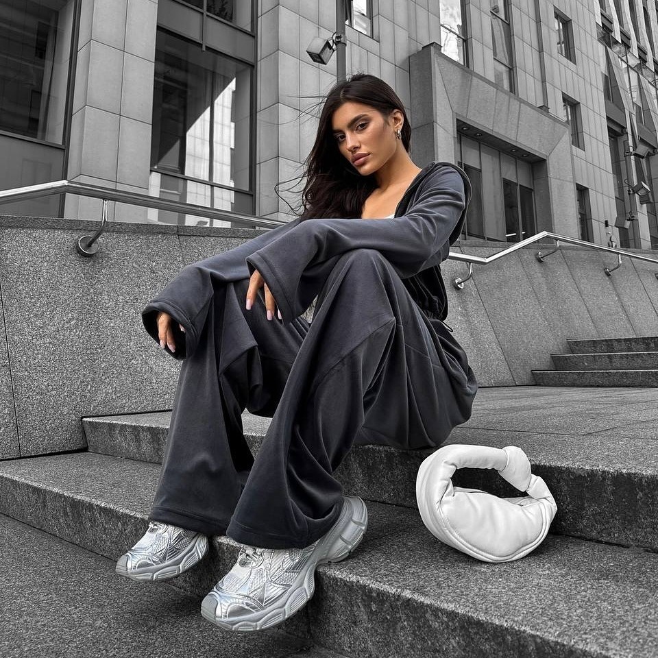 Velvet Hooded Two-Piece Set Women's Cropped Cardigan & High-Waist Wide-Leg Pants