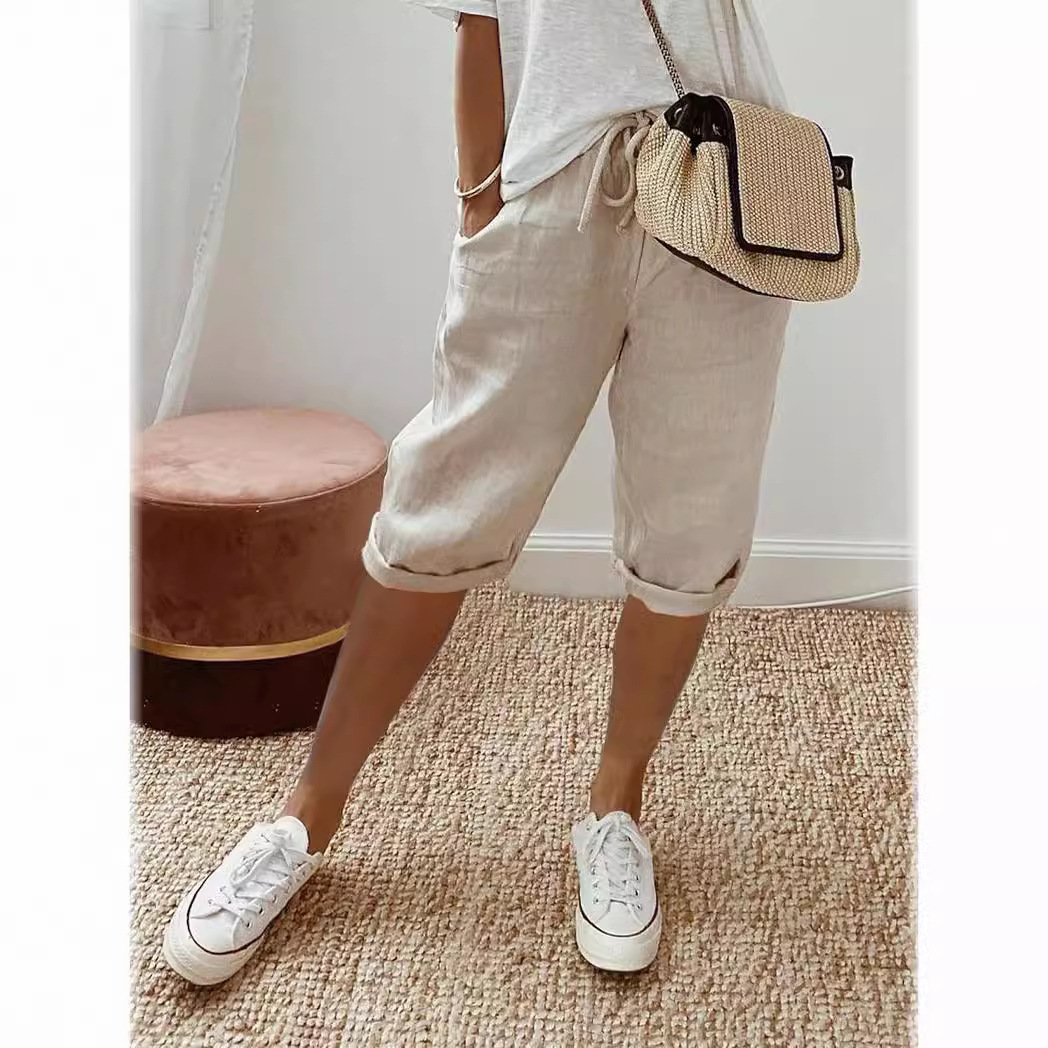 Women's Cotton Linen Elastic Waist Casual Shorts with Pockets