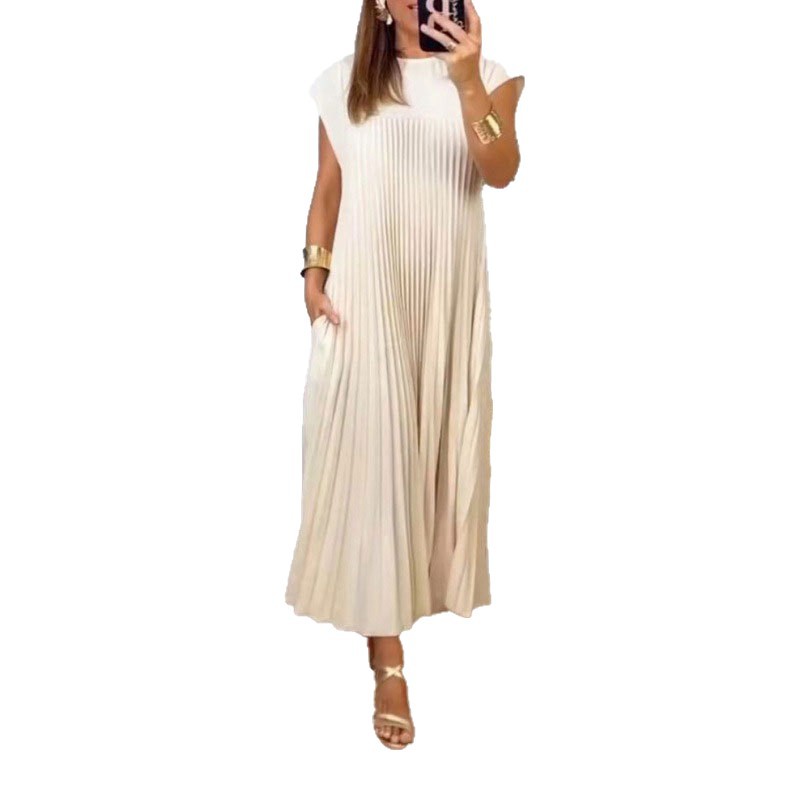 Women's Sleeveless Pleated Maxi Dress Round Neck Solid Color