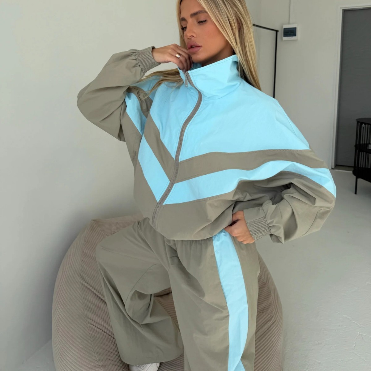 Women's Colorblock Zip-Up Cardigan and Pants Two-Piece Set Long Sleeve