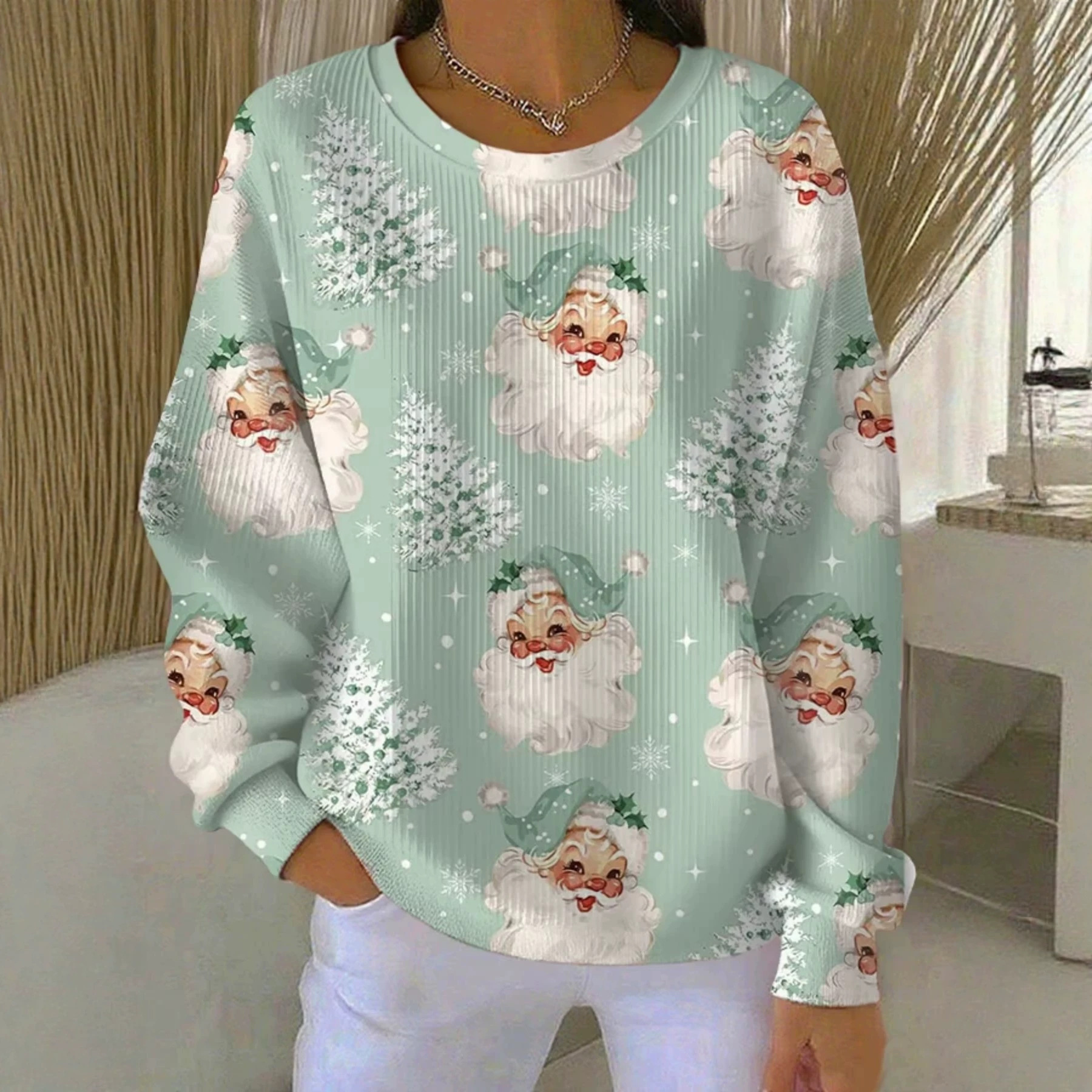 Women's Christmas Santa & Tree Print Crewneck Sweatshirt