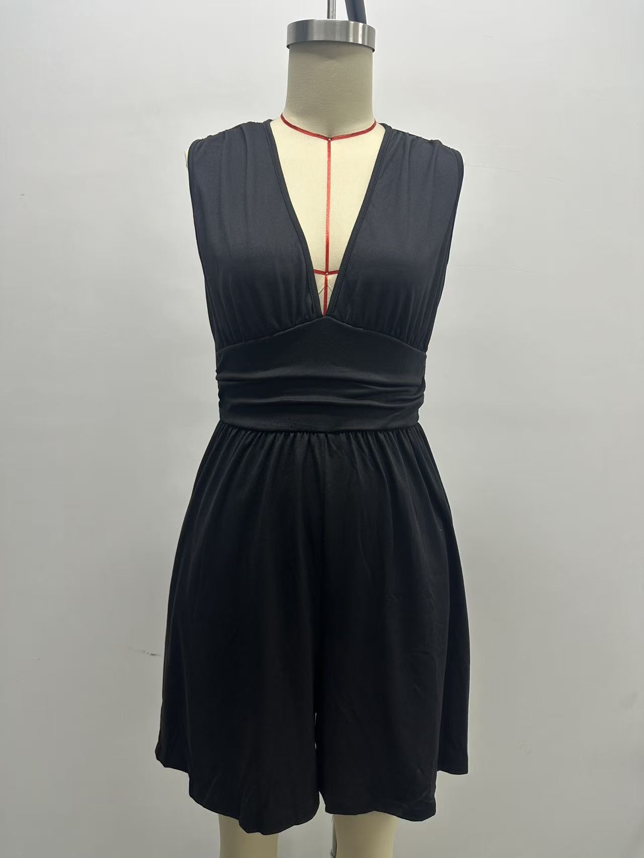 Women's Deep V-Neck Sleeveless Wide-Leg Romper
