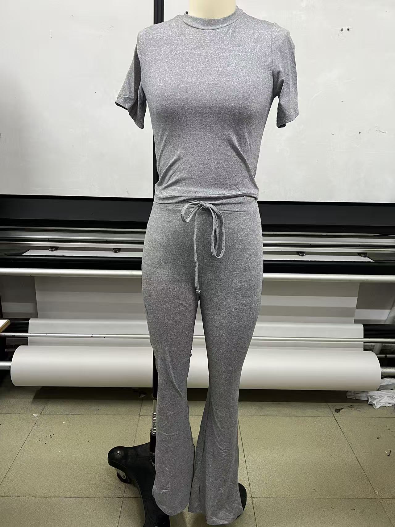 Women's Casual Two-Piece Set Short Sleeve Top & Long Pants Solid Color