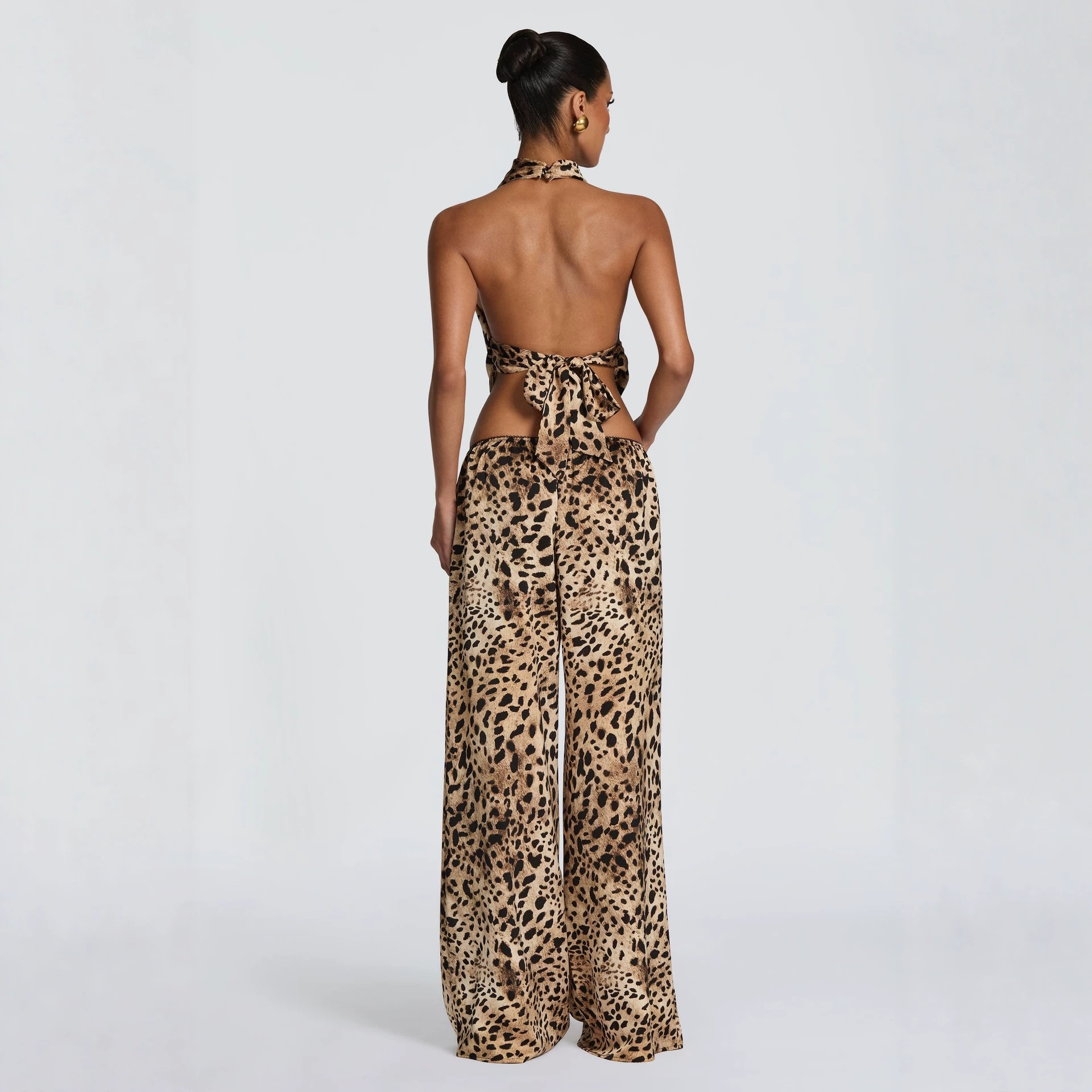 Women's Sleeveless Draped Neck Crop Top and Wide-Leg Pants Two-Piece Set