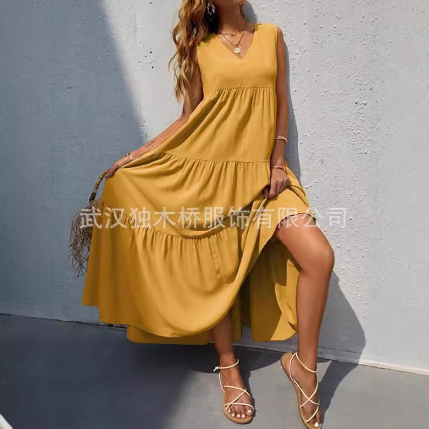 Women's Sleeveless V-Neck Flowy Maxi Dress Loose Waist Solid Color