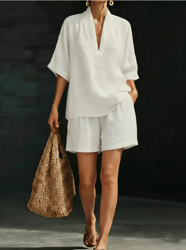 Women's Casual V-Neck Short Sleeve Two-Piece Set with Shorts