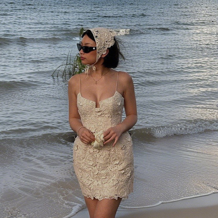 Elegant Beige Floral A-Line Midi Dress with V-Neck and Short Sleeves