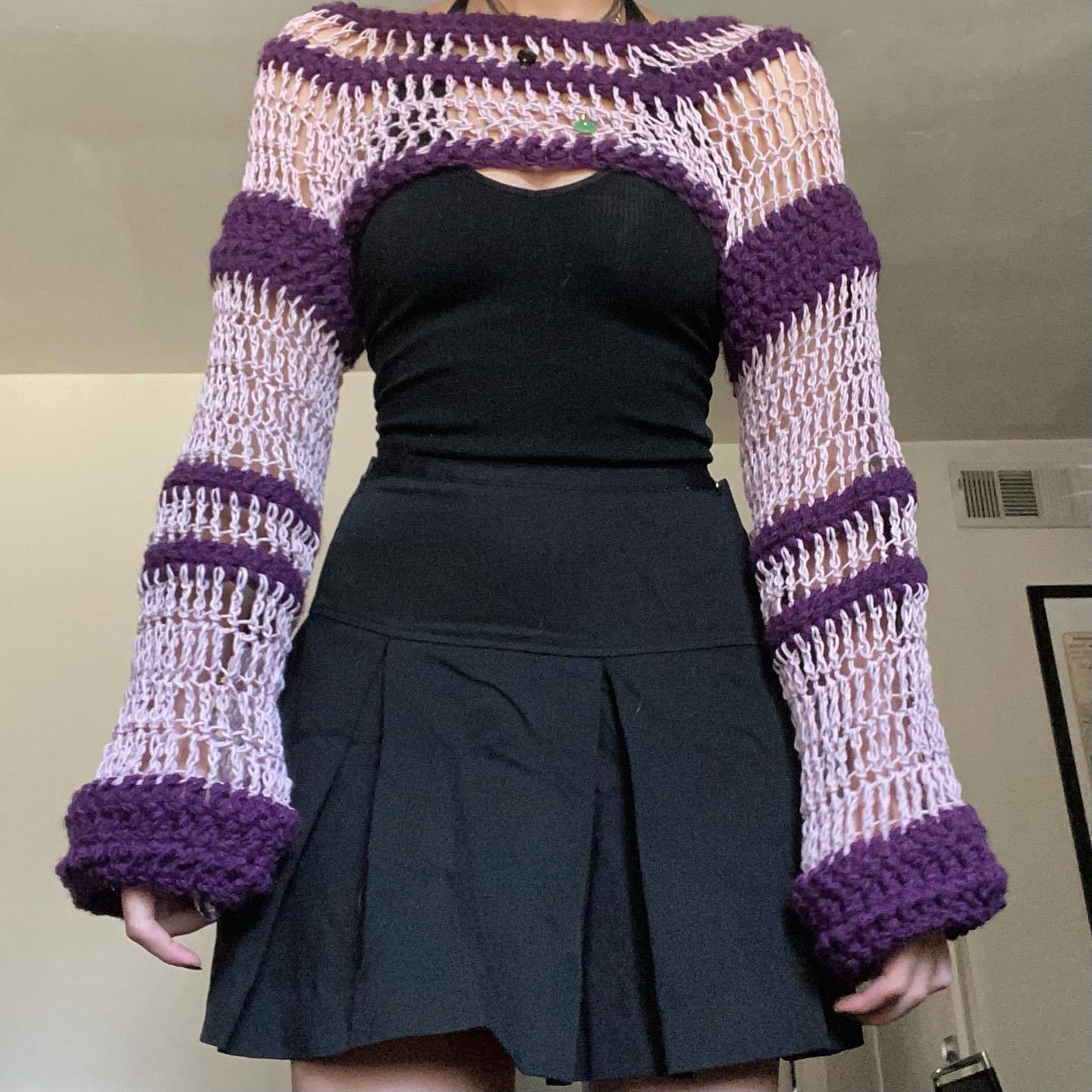 Women's Striped Colorblock Hollow-Out Short Knit Top