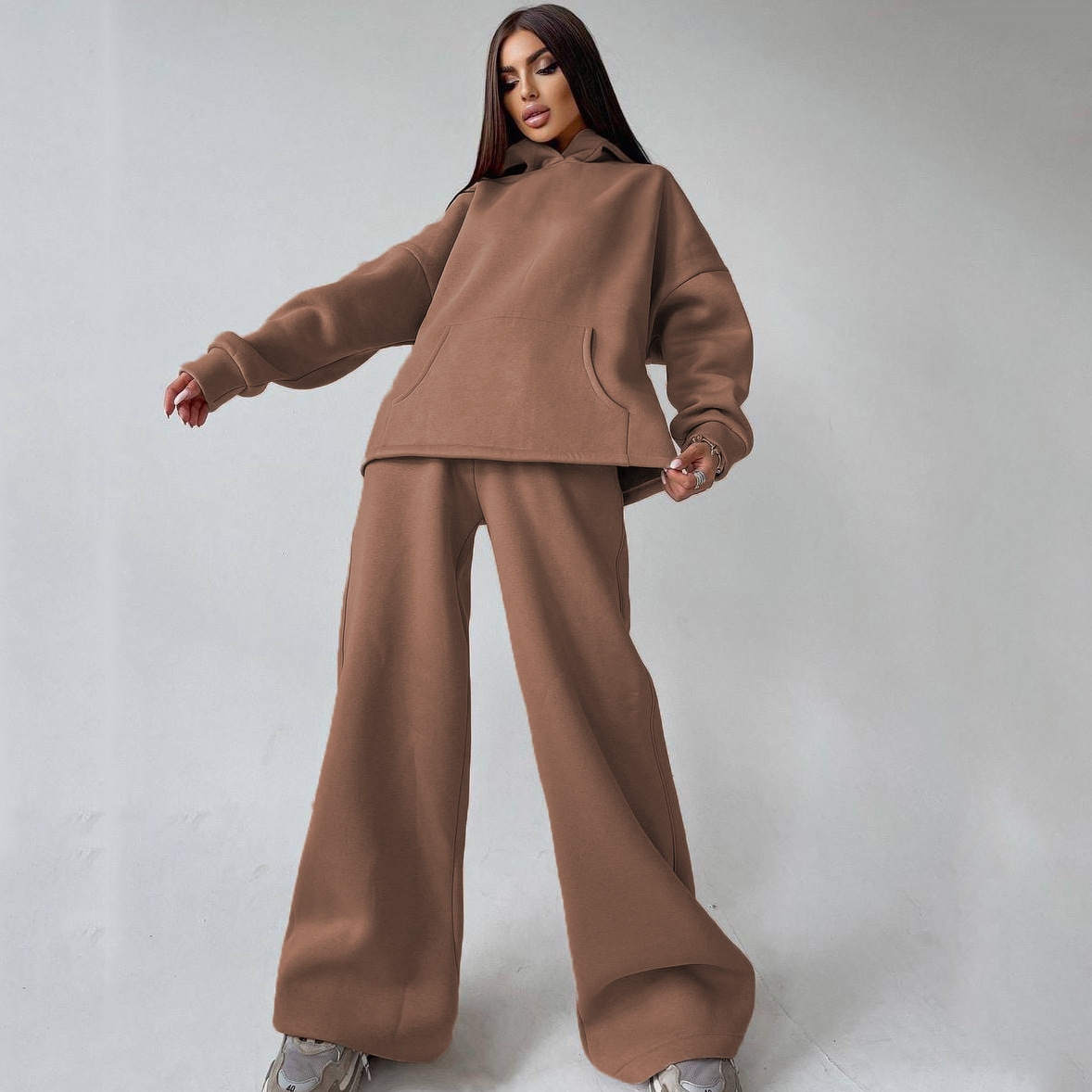 Women's Hooded Sweatshirt and Pants Set with Pockets
