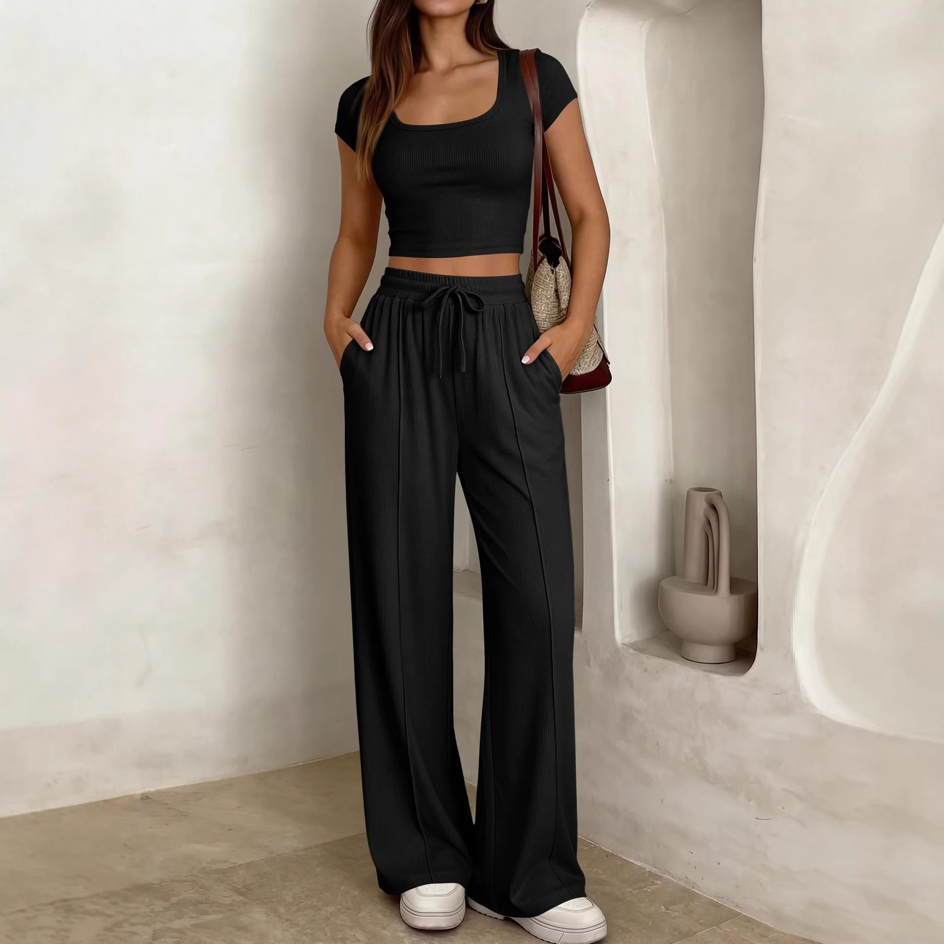 Women's Slim Fit Two-Piece T-Shirt and Pants Set Casual Commuter Outfit