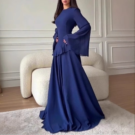 Women's Round Neck Long Sleeve Flare Sleeve Waist-Cinching Solid Color Long Dress