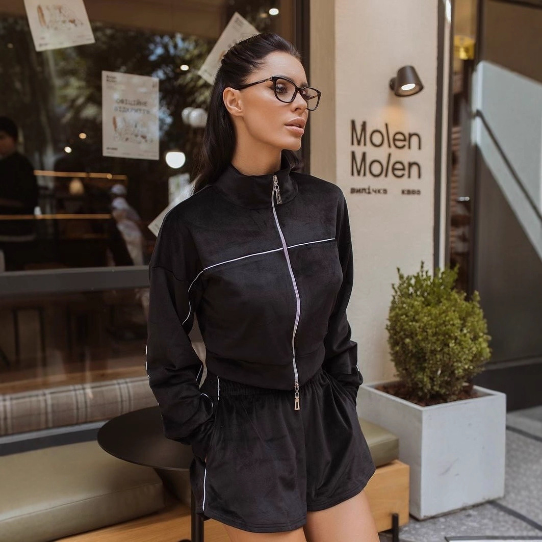 Women's Zip Shorts Set with Stand Collar Long Sleeve