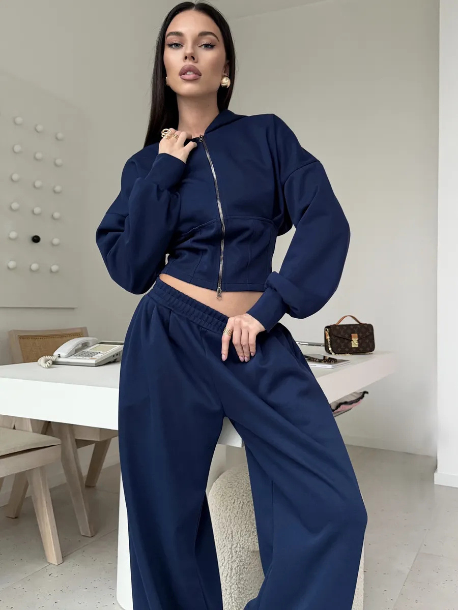 Women's Solid Zip-Up Hoodie and Wide-Leg Pants Two-Piece Set