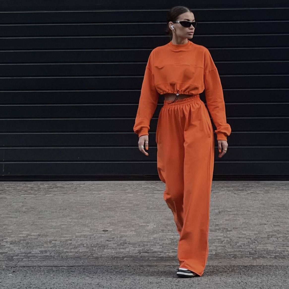 Women's Long Sleeve Drawstring Two-Piece Sweatsuit Set