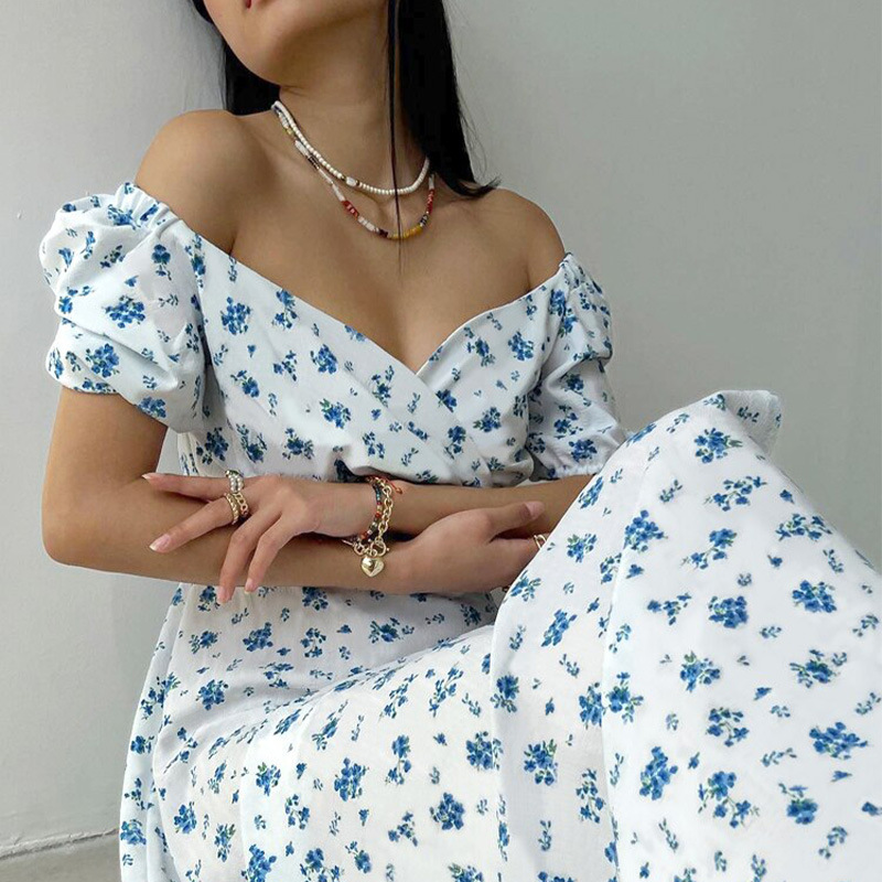 Women's A-Line Floral Dress with Puff Sleeves and V-Neck