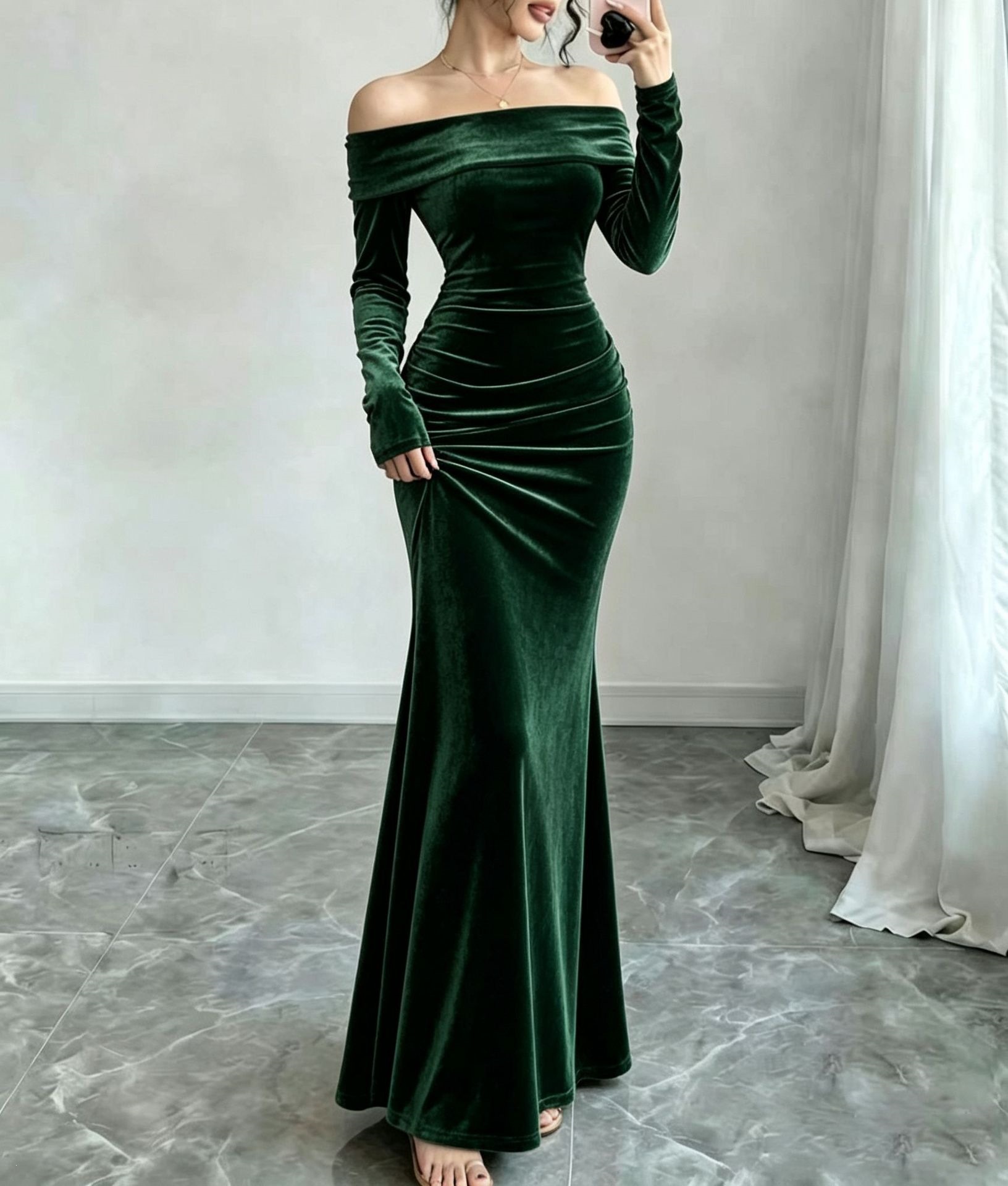 Elegant Velvet Off-Shoulder Bodycon Long Sleeve Dress